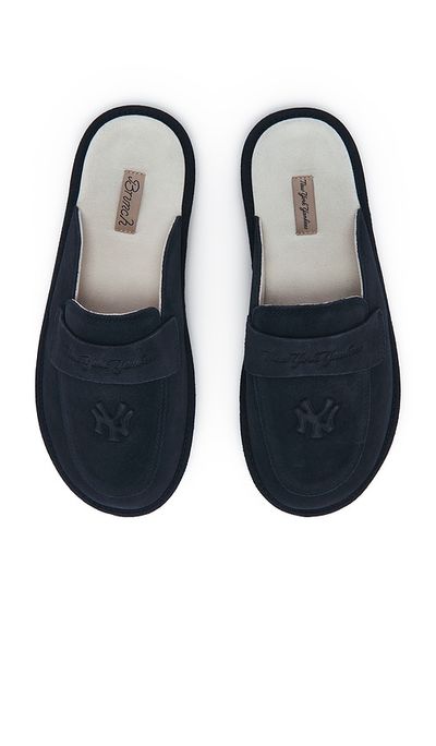 Brunch Brunch Yankees Loafer