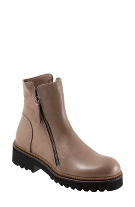 Bueno Bueno Ariana Zip-Up Boot