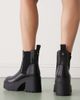 Buffalo Buffalo Mila Chelsea boots in black - 2