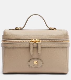 Burberry Burberry Bloomsbury leather vanity bag
