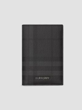 Burberry Burberry MS City Check Passport Holder