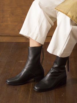 Byeuuns Ann Ankle Boots Black
