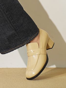 Byeuuns BLP21201 Noa Loafer Pumps / Butter