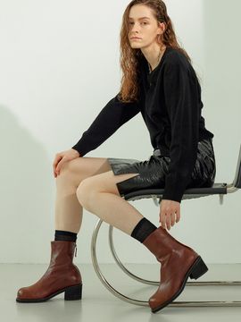 Byeuuns Mochi Ankle Boots