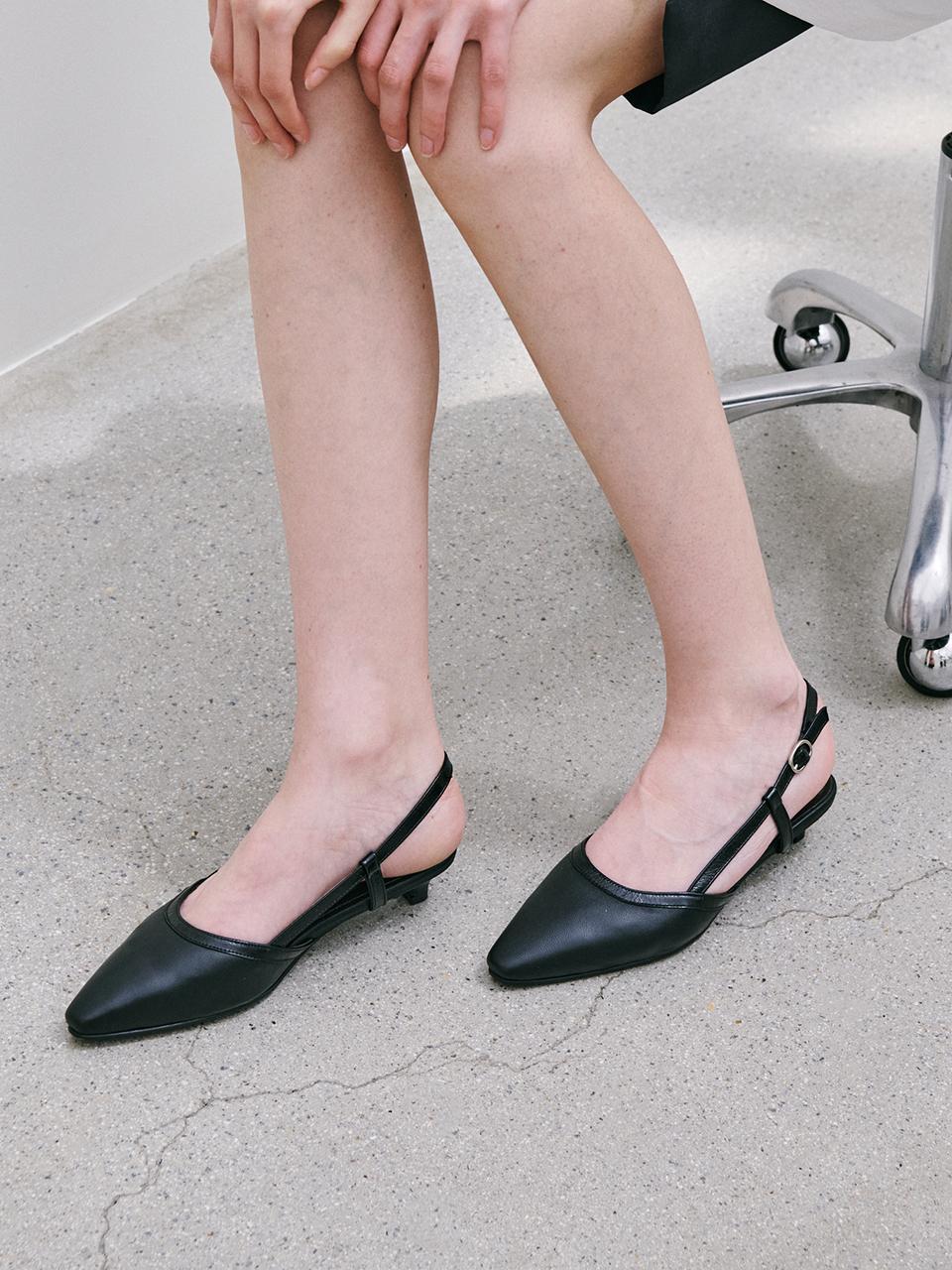 Byeuuns Semi-pointed Toe Slingback Pumps (BPS25004)