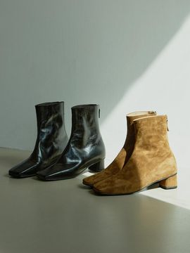 Byeuuns Square Toe Margaret Ankle Boots (BOB24403)