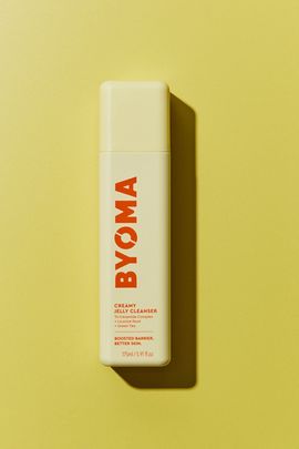 BYOMA BYOMA Creamy Jelly Cleanser in Yellow at Urban Outfitters