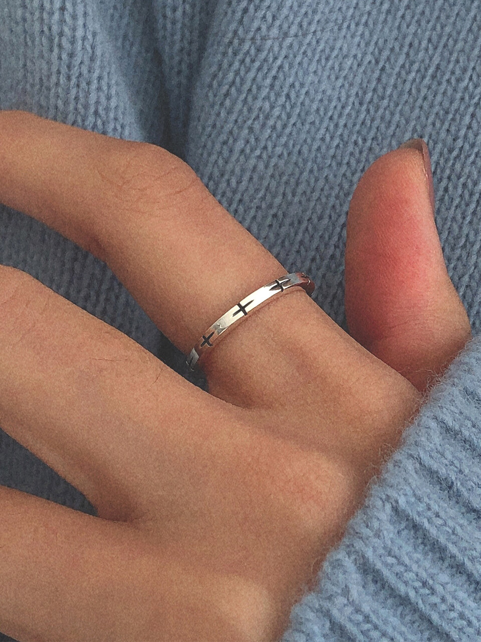 byweekend Silver 925 Mini Cross Ring