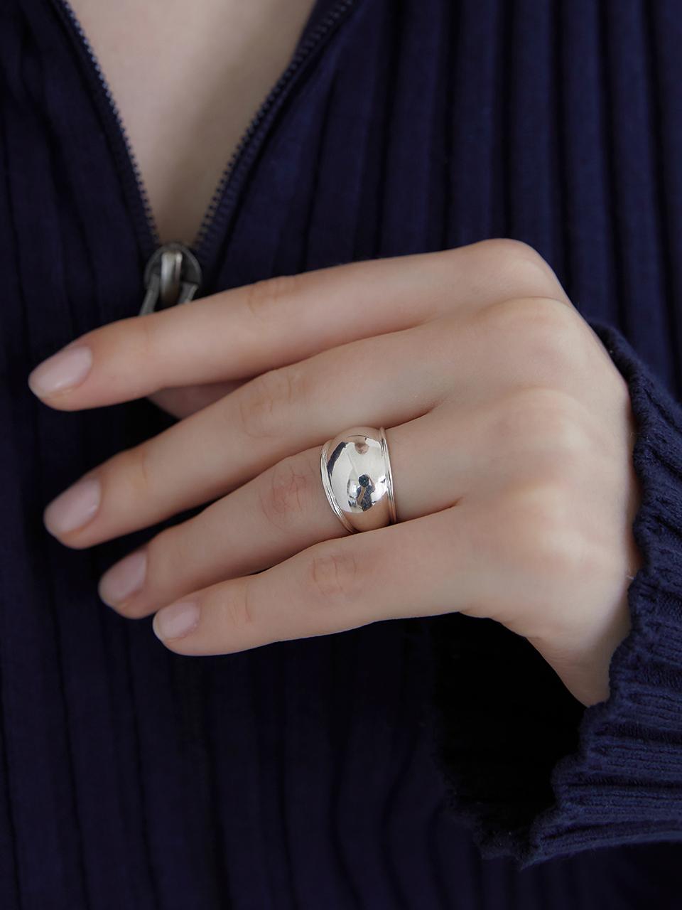 byweekend Sterling Silver Minimalist Ring