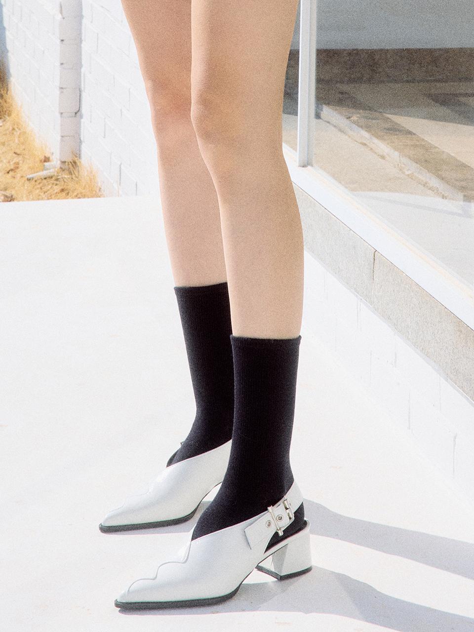 cahaya Belted slingback - off white