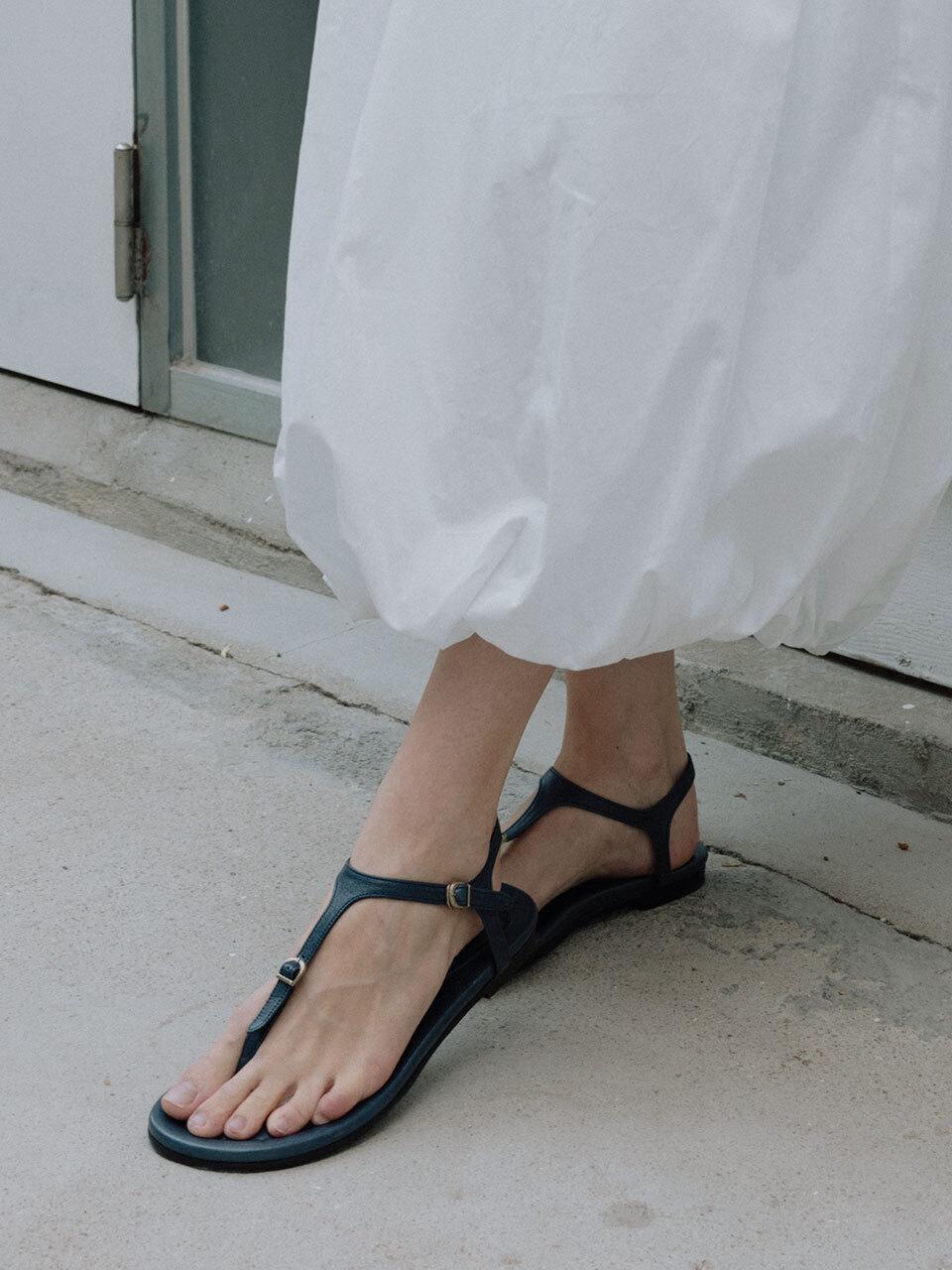 cahaya CRIS T-STRAP SANDAL_NAVY