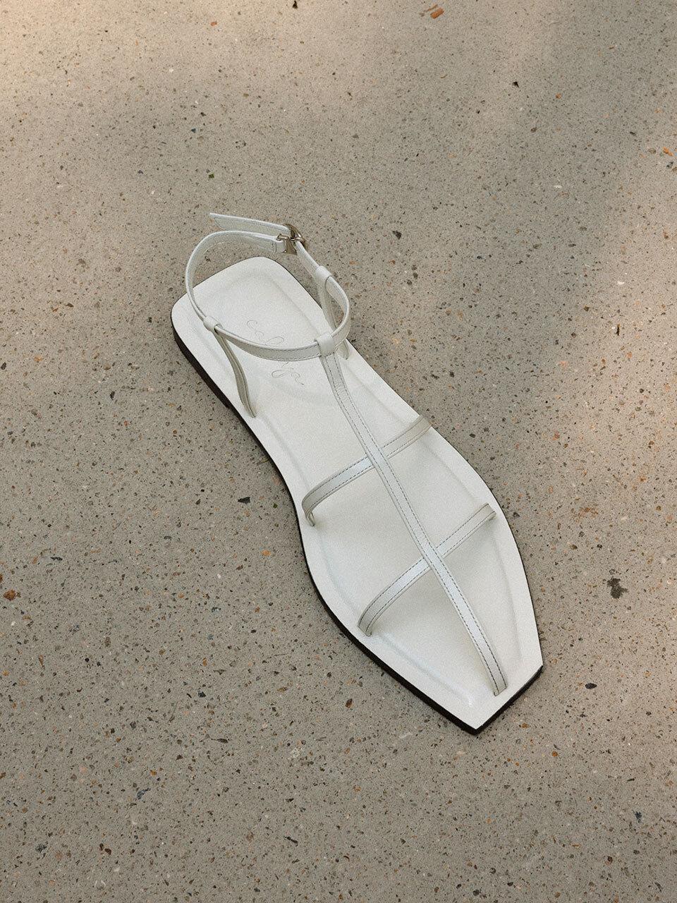 cahaya LOE STRAP SANDAL_beige