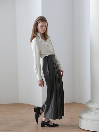 CAHIERS [CAHISIENNE] Pleated Wide Pants_Dark Khaki