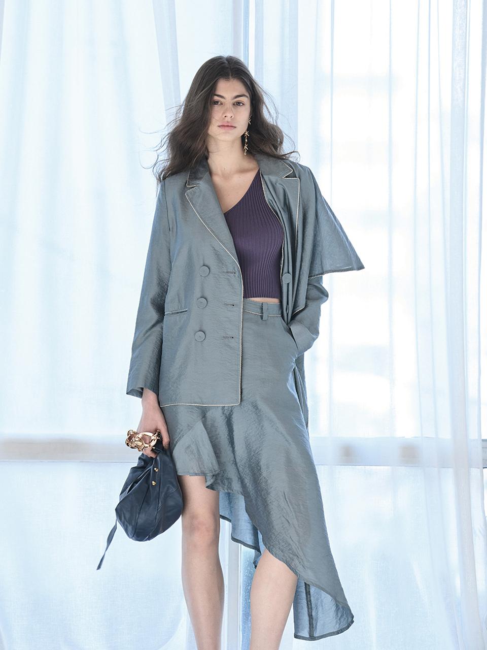 CAHIERS [KAIYE] Asymmetric Flare Silk Skirt