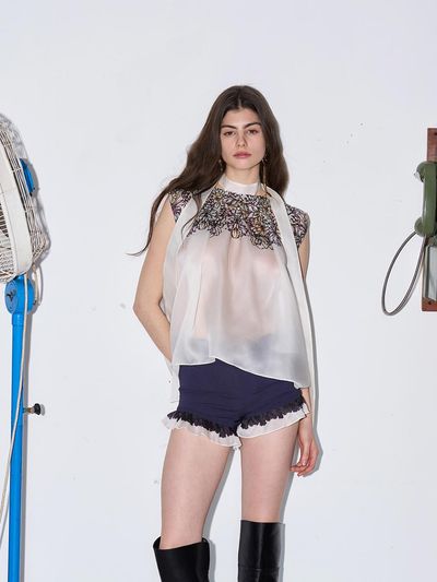 CAHIERS KAIYE Elastic Band Frill Detail Silk Shorts [Purple]