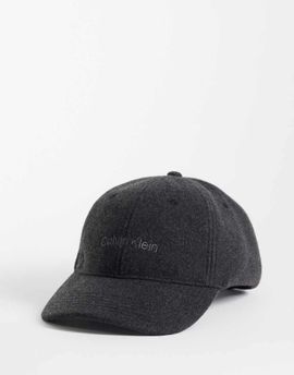 Calvin Klein Calvin Klein felt cap with embroidered logo in black
