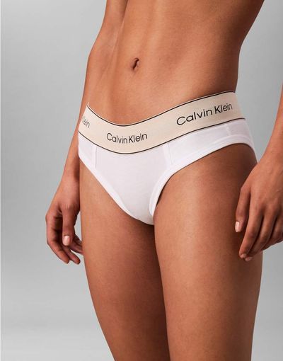 Calvin Klein Calvin Klein Heritage Cotton bikini brief in white