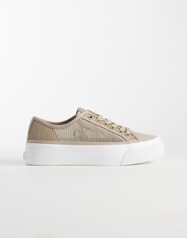Calvin Klein Calvin Klein lace up flatforms in beige-Neutral