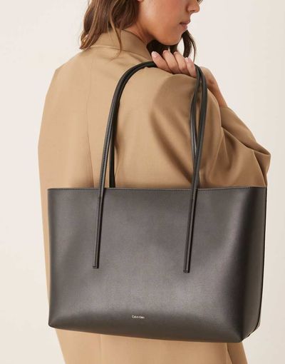 Calvin Klein Calvin Klein logo tote bag with pouch in black