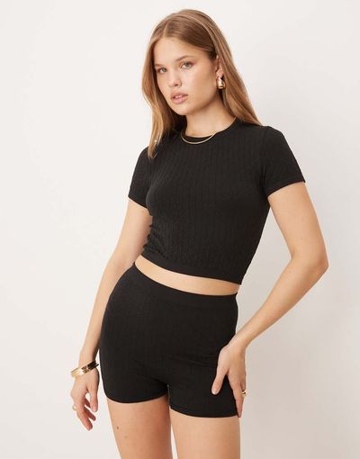 Calvin Klein Calvin Klein seamless booty shorts in black