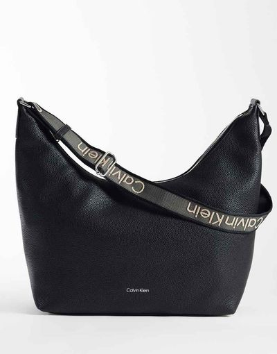 Calvin Klein Calvin Klein Shoulder Bag in black