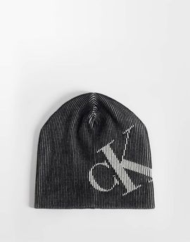 Calvin Klein Calvin Klein skullcap beanie with bold graphic in washed charcoal-Black