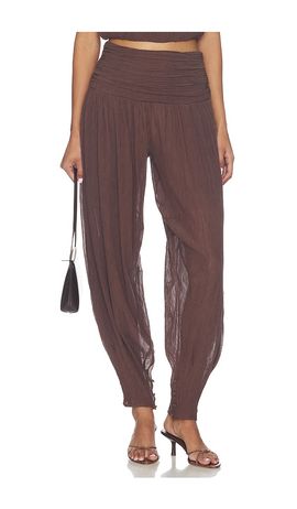 Camila Coelho Camila Coelho Mirelle Pant