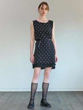 camino DOT PANEL SLEEVELESS LAYERED MIDI DRESS [BLACK]