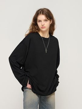 CARGOBROS Basic Four Seasons Long-Sleeved T-shirt (Black)