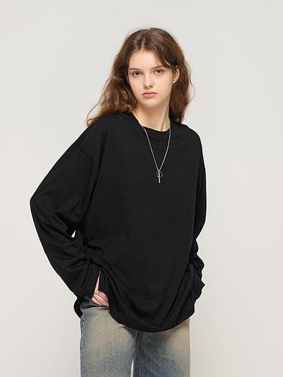 CARGOBROS Basic Four Seasons Long-Sleeved T-shirt (Black)