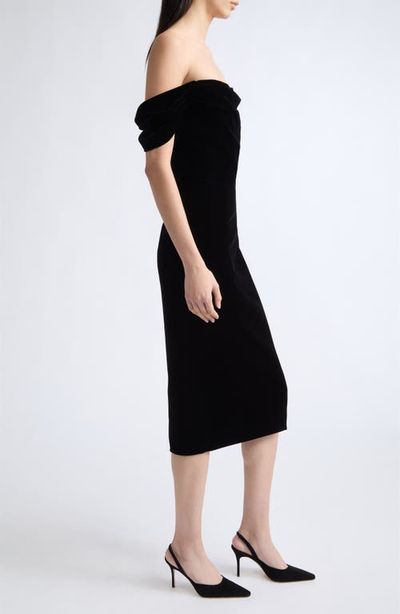Carolina Herrera Carolina Herrera Off the Shoulder Stretch Velvet Midi Dress