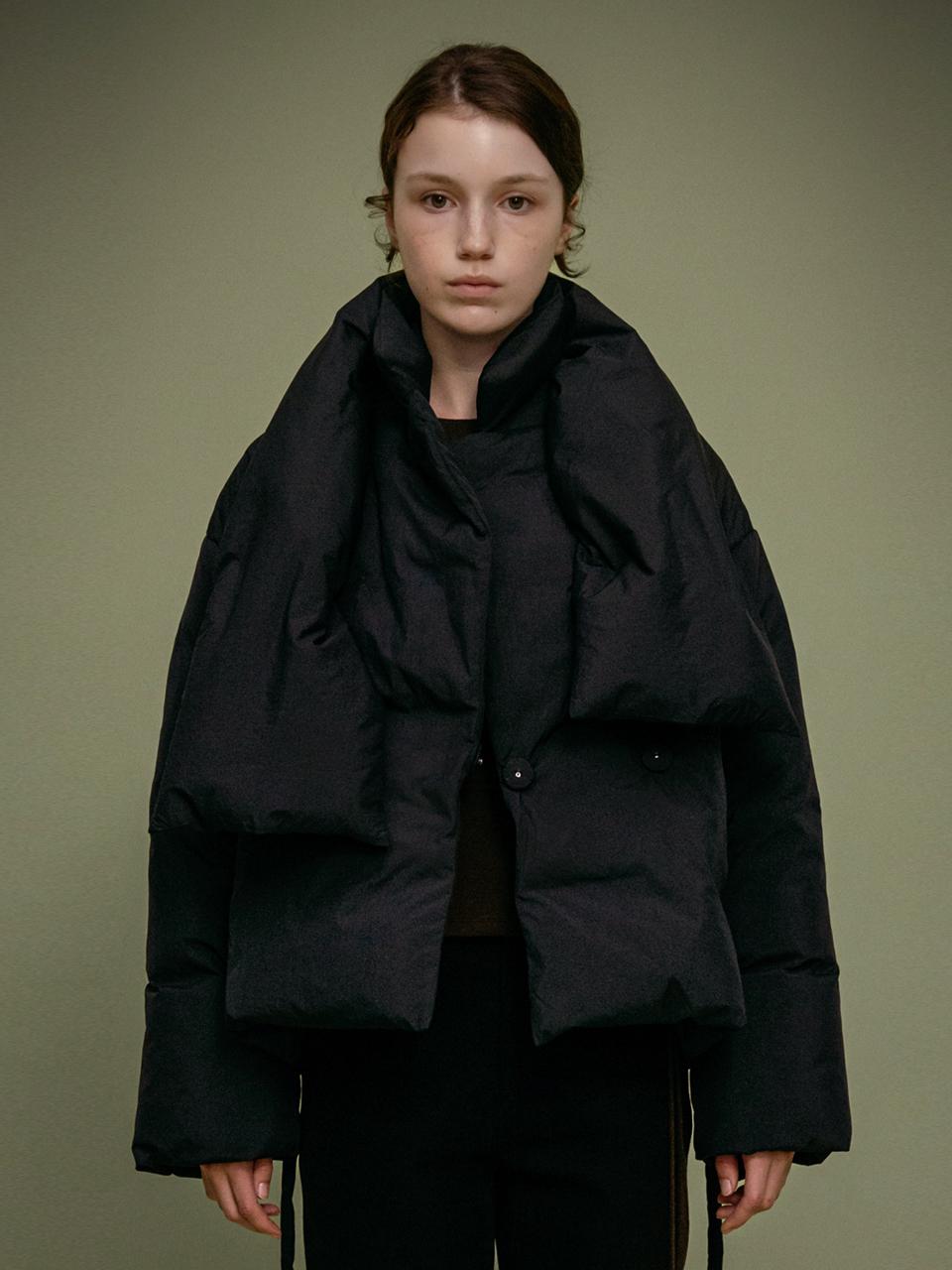 Carriere Double Breasted Down Muffler Jacket [Black]