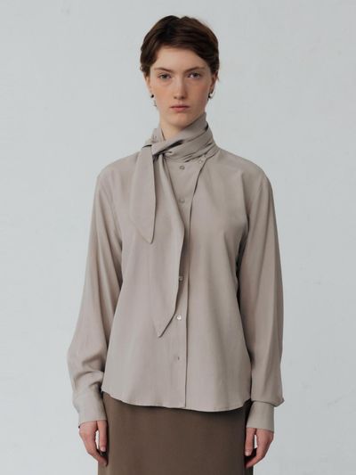 Carriere SOFT TIE NECK BLOUSE