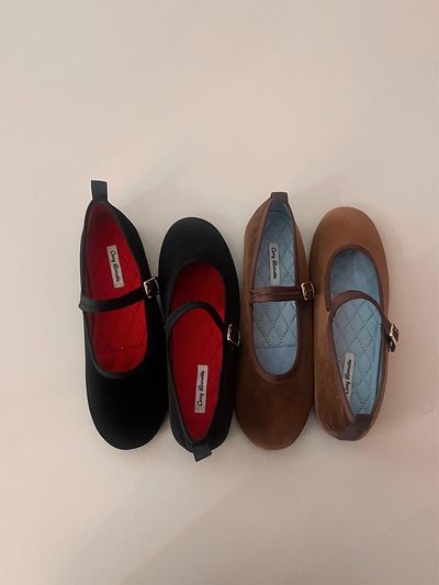 CARRY BARRETTE Mary Jane Shoes