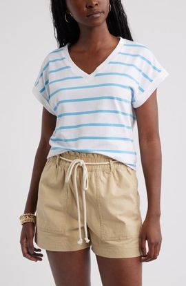 caslon(r) caslon(r) Roll Cuff V-Neck T-Shirt
