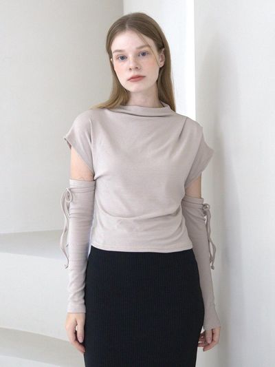 CATTLINE Half Neck Cut out T shirt Brown