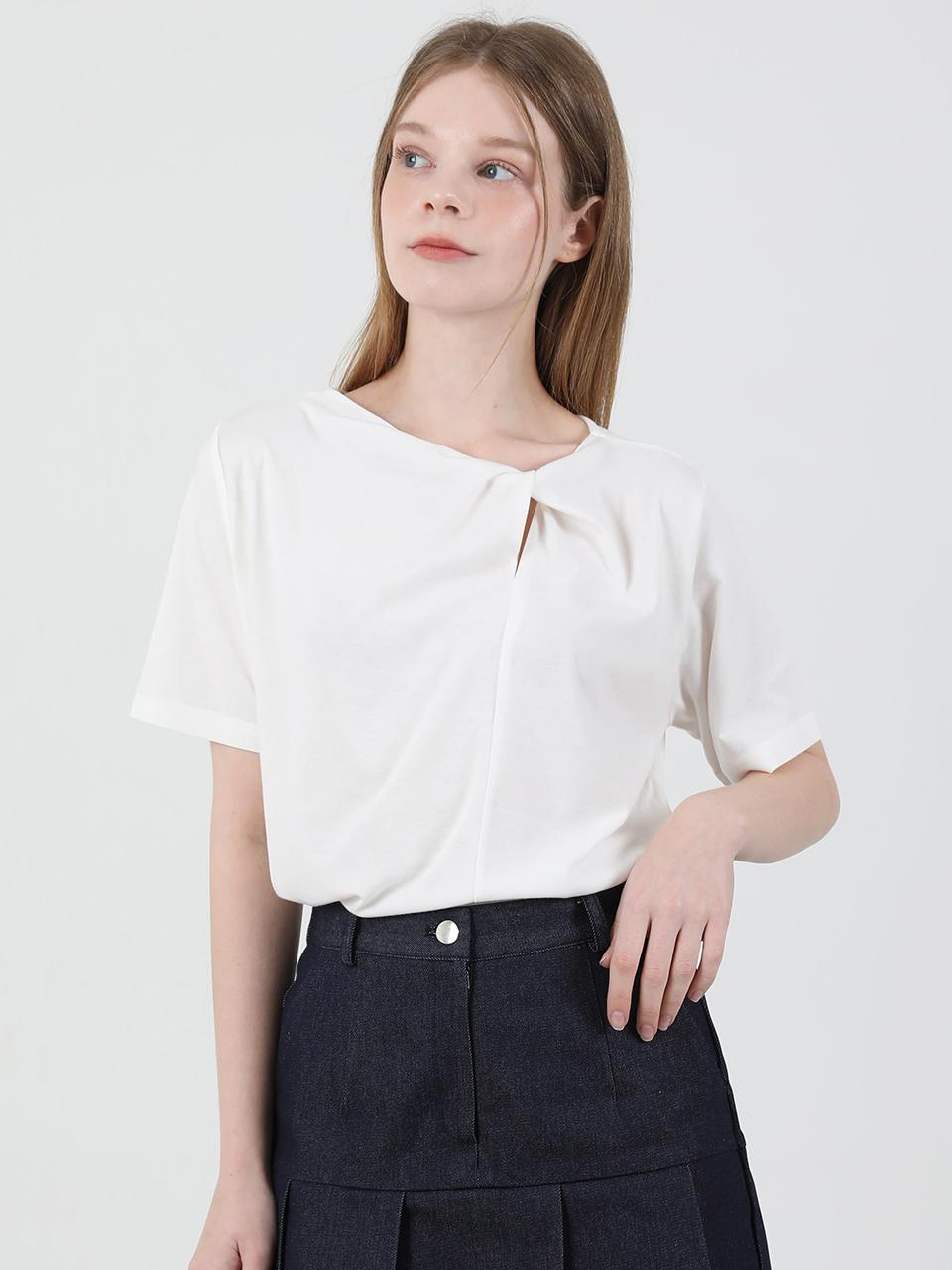 CATTLINE Modern Slit Shirring T - shirt White