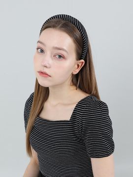 CATTLINE Modern Stripe HairBand (Black)