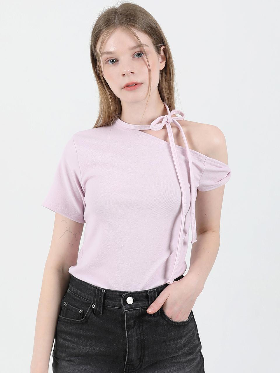 CATTLINE Off Shoulder Twist Half Sleeve T shirt Pink