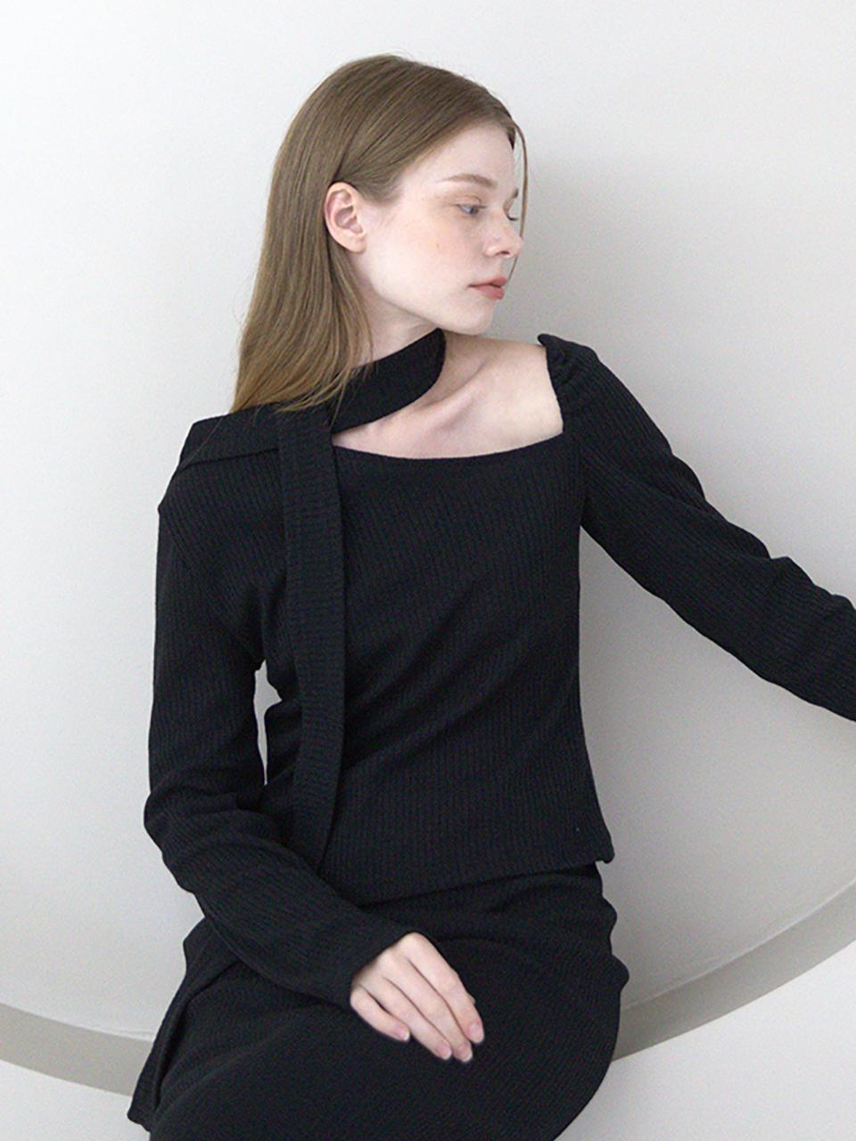 CATTLINE Unbalanced Muffler Knit Black