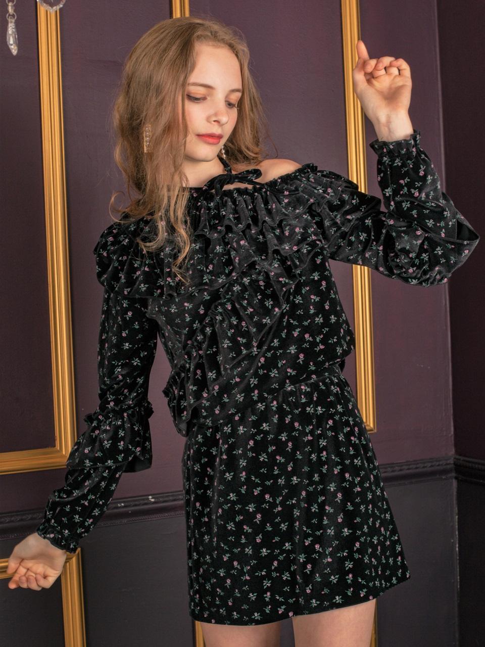 CATTLINE Velvet Flower Romantic Skirt