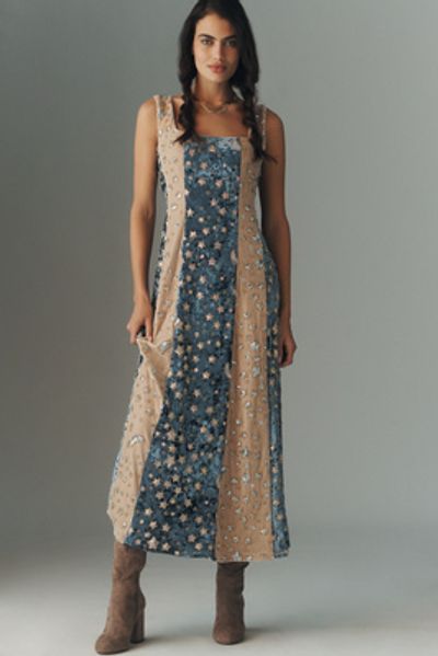 CeliaB - Noctis Embellished Midi Dress