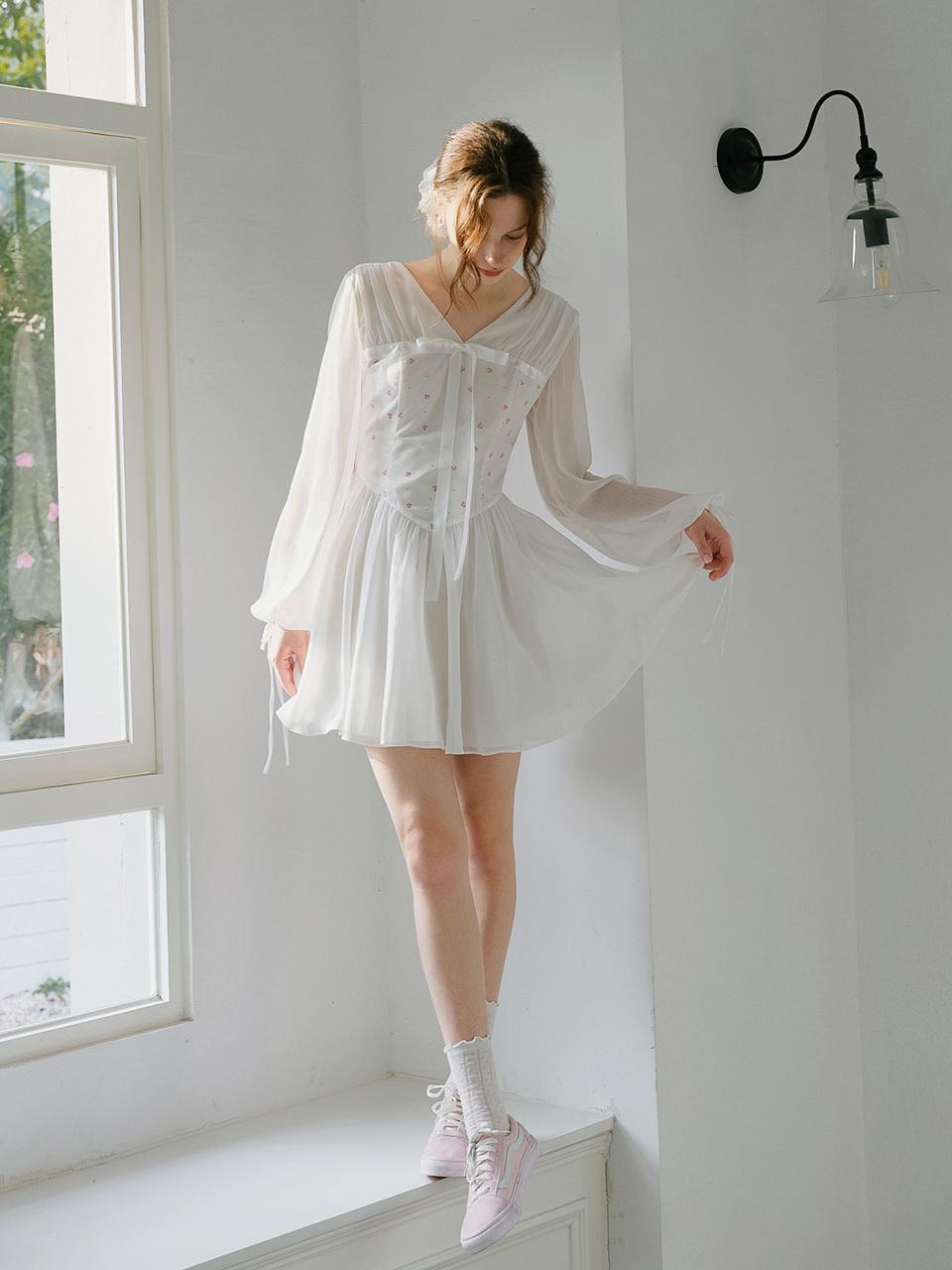 Cest Moidew Cest floral chiffon dress [White]