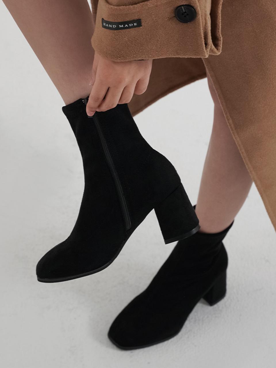 CHAAKAN Glacia Ankle Sock Boots