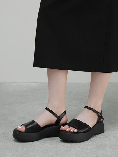 CHAAKAN Hero Platform Strap Wedge Sandals
