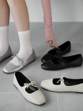 CHAAKAN Ribbon Mary Jane Square Toe Flats (PMLTS1h102)