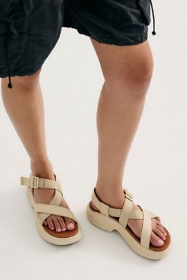 Chaco Chaco Cushform Sandals