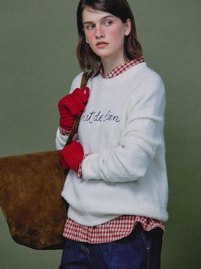 chat de lama WOOL BOUCLE LETTERING KNIT [WHITE]