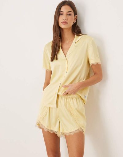 Chelsea Peers Chelsea Peers Bridesmaids satin button up shirt and tulip hem shorts sleepwear set with lace cuffs in yellow