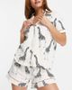 Chelsea Peers Chelsea Peers cotton revere top and short pajama set in cream giraffe print-White - 4